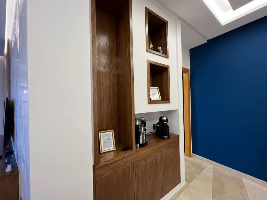 Offering A Fantastic Casa Blanca